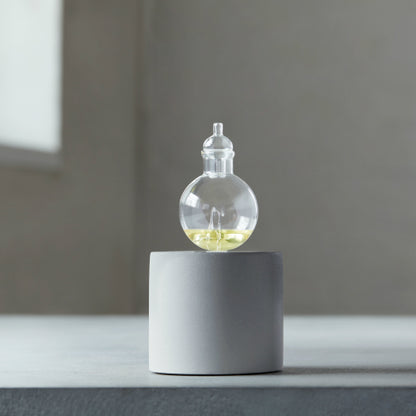 アットアロマ orb ネブライジングディフューザー｜水なし・火なし